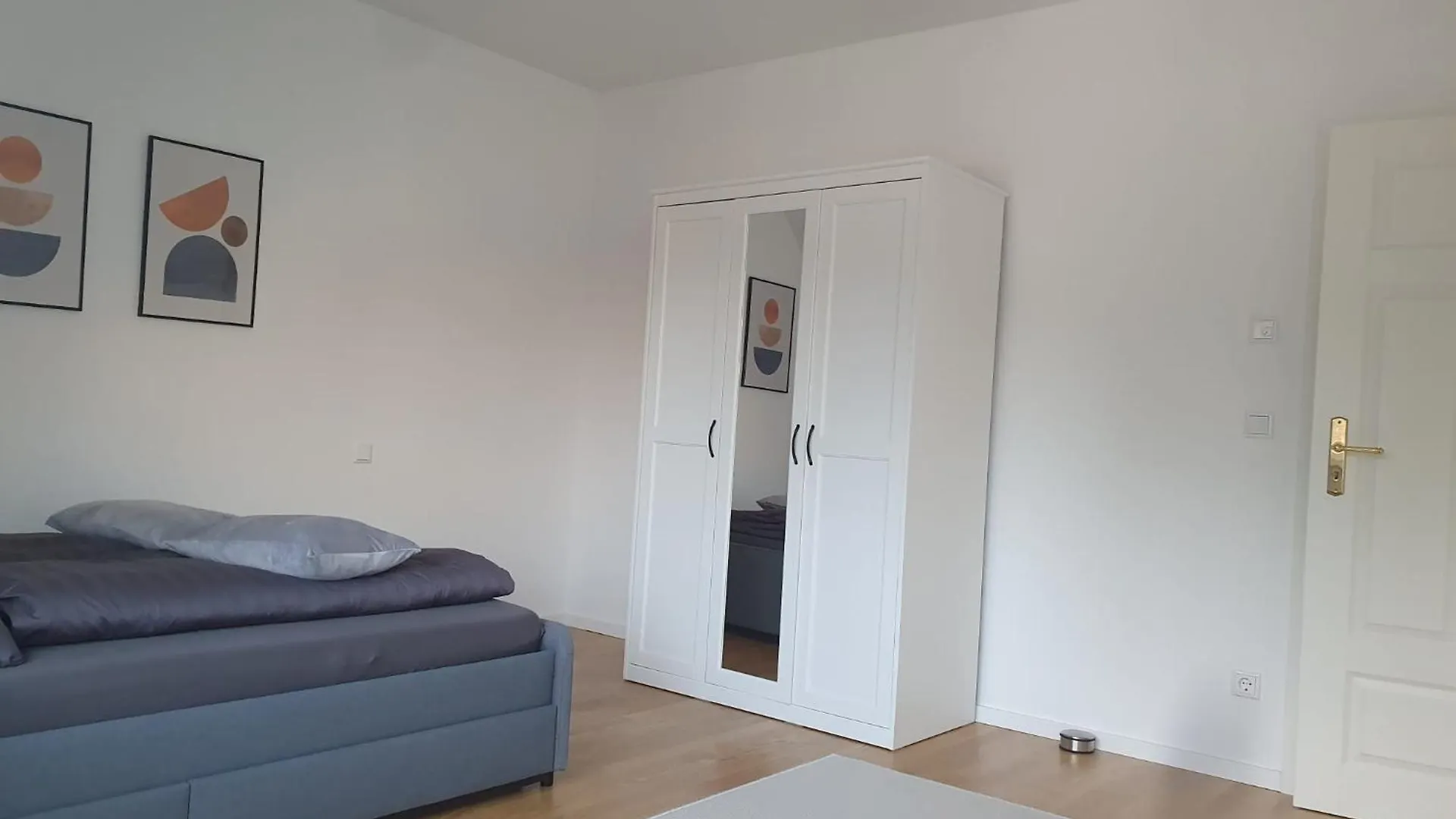 Apartmán Exklusive Neubau Dachterrassenwohnung Mit Wohnungslift In Vierfamilienvilla Mnichov