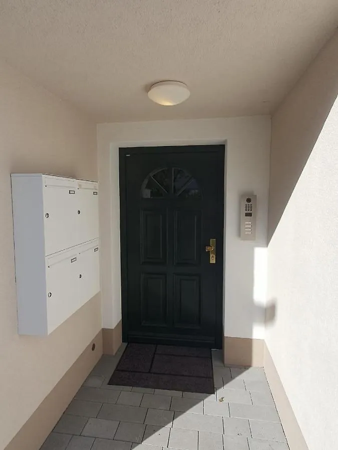 Apartment Exklusive Neubau Dachterrassenwohnung Mit Wohnungslift In Vierfamilienvilla Munich